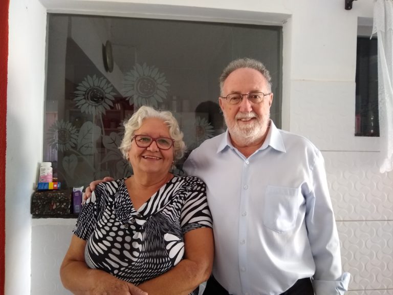 Encontro com Dona Neide, uma estimada amiga da família