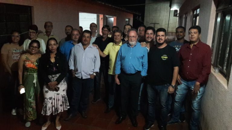 Reunião com lideranças em Santa Mariana