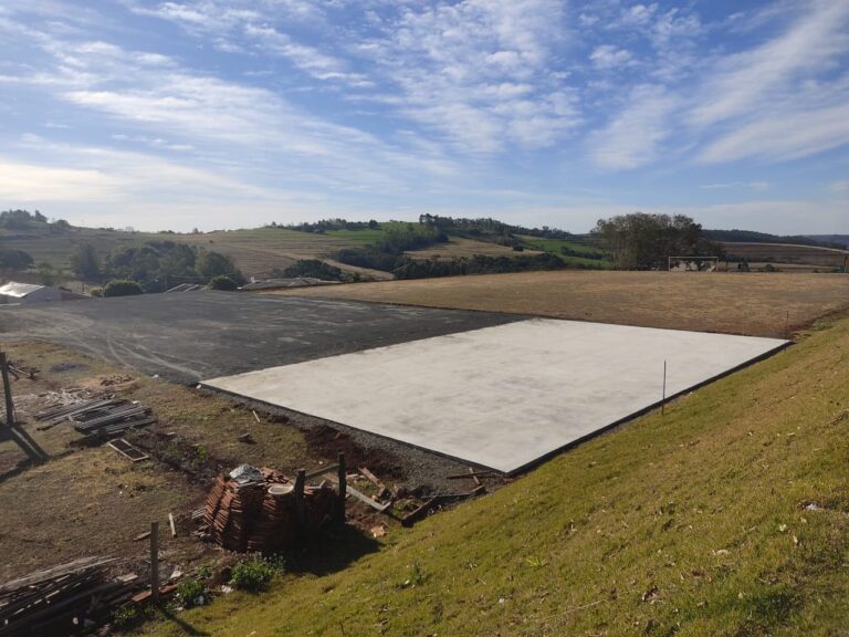 Jandaia do Sul: deputado Tercilio Turini consegue R$ 470 mil para Meu Campinho e a base da arena já está pronta