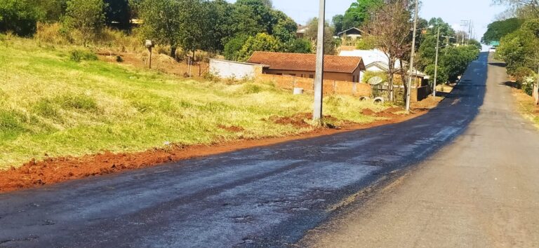 Rodovia de Guaraci a Santa Fé começa a ser recuperada, por indicação do deputado Tercilio Turini