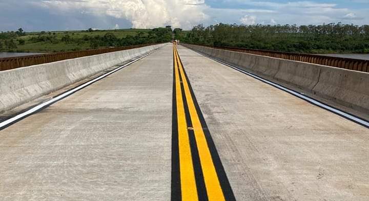 Reabertura da ponte segunda normaliza tráfego do Paraná a São Paulo, por Porecatu