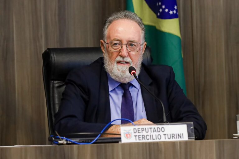 Deputado Tercilio Turini defende regulamentação e distribuição na rede pública de medicamentos à base de canabidiol