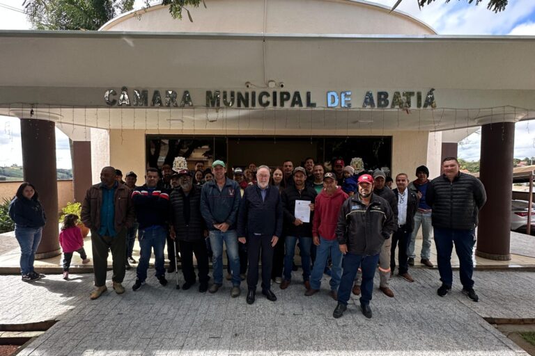 Deputado Tercilio Turini libera mais de R$ 1 milhão para saúde, educação, eventos e esportes em Abatiá