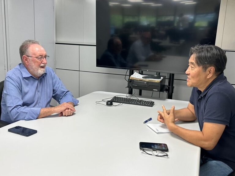 Tercilio Turini conversa na Prefeitura sobre asfalto nas Chácaras São Miguel