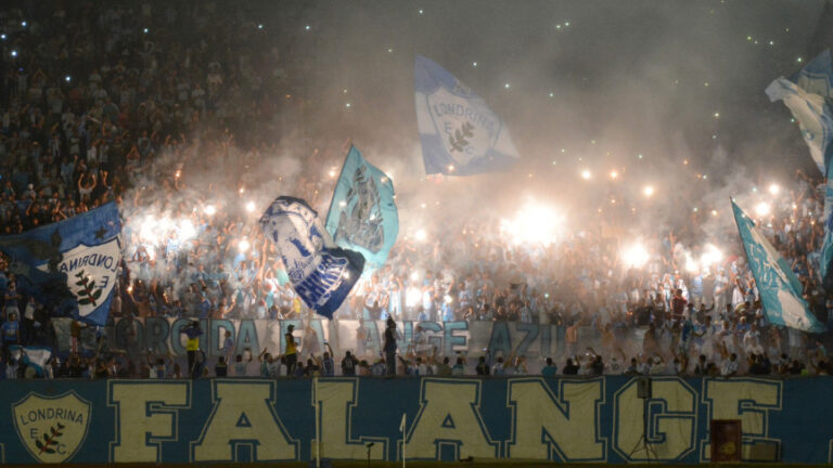 Assembleia homenageia na ExpoLondrina pessoas que contribuíram na história de 70 anos do Tubarão