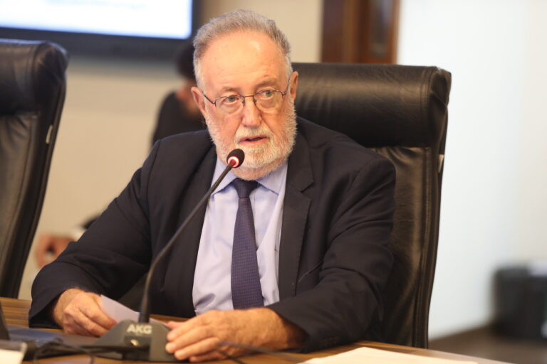 Policiais civis, científicos, penais e agentes socioeducativos têm avanços na carreira com proposta do deputado Tercilio Turini