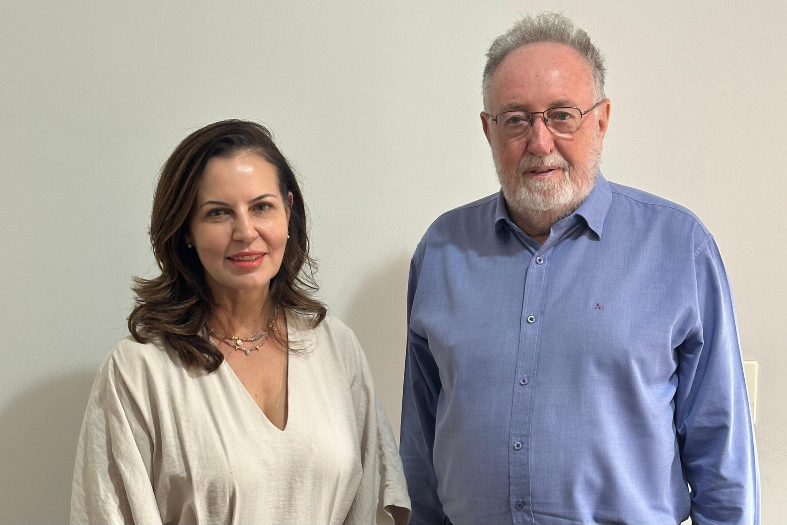 Deputado Tercilio Turini parabeniza a Bebê Clínica pelos 40 anos de história e avanços na odontologia